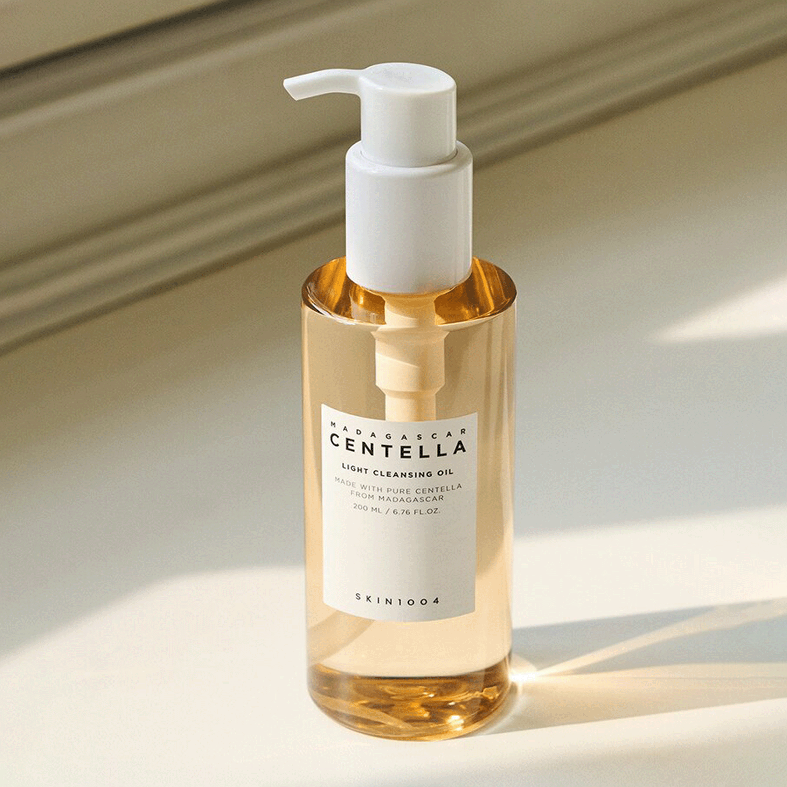 SKIN1004 Madagascar Centella Light Cleansing Oil