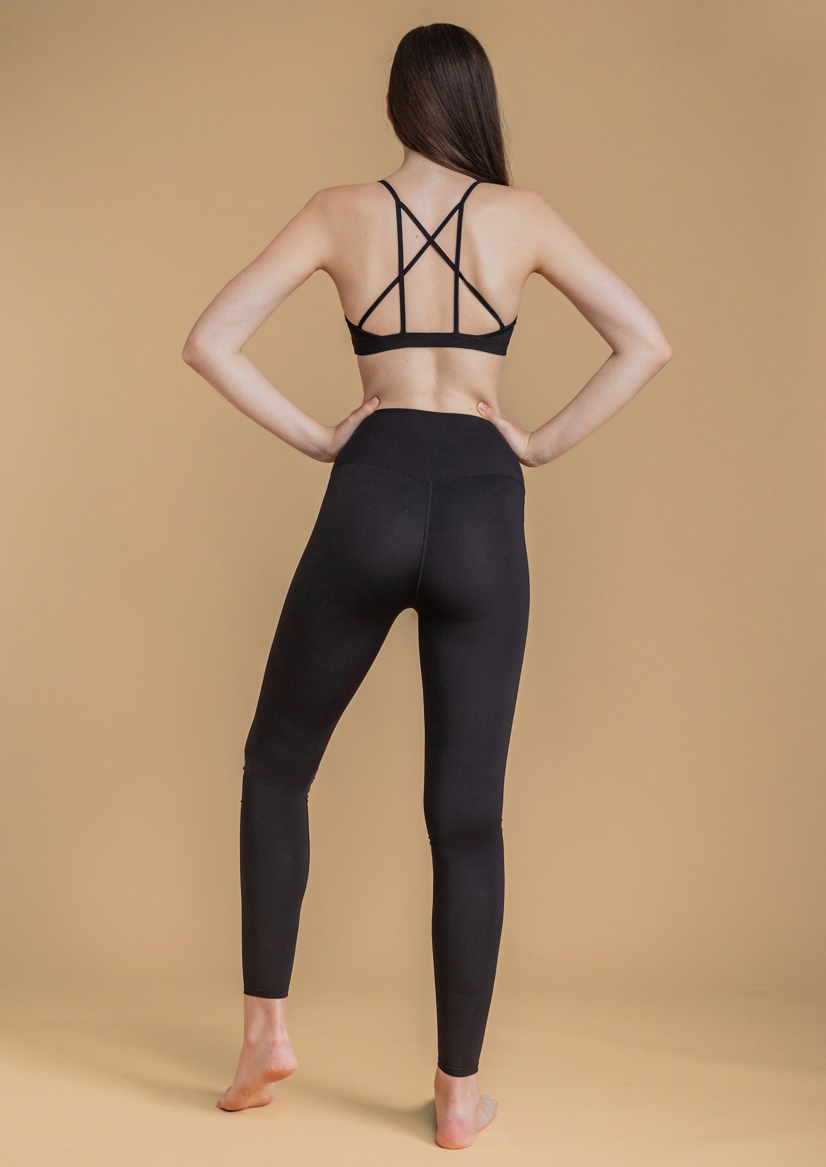 Black high rise yoga legging